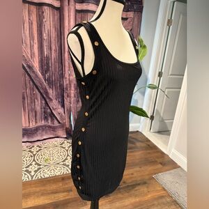 Sexy‎ Black Sleeveless Dress with Button Accents